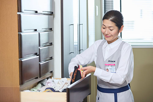 お部屋のおかたづけ、モノの整理収納をお手伝い!